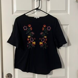 Amaryllis Black knit Blouse  size Medium embroidery